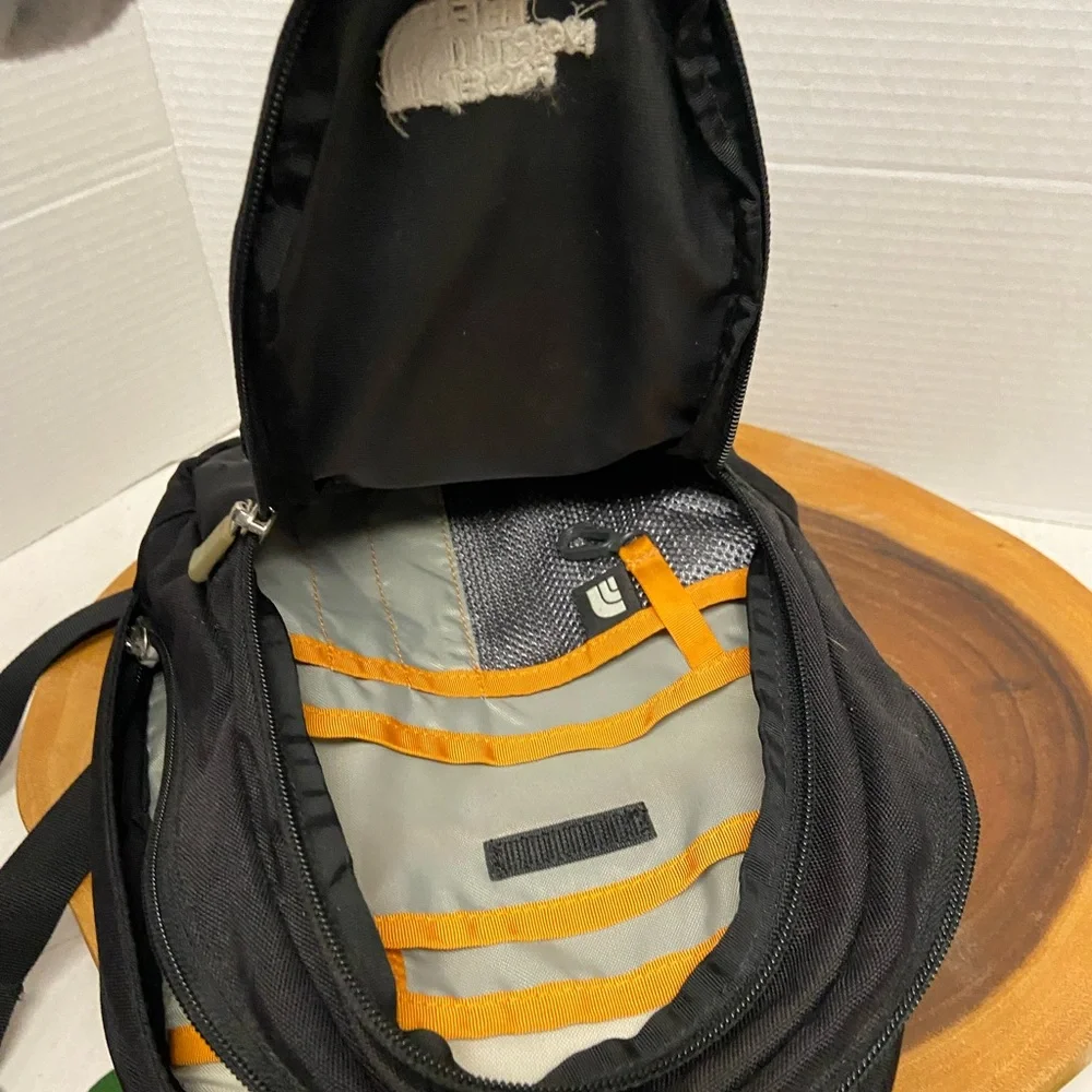The North Face Mini Back Pack - Picture 7 of 10